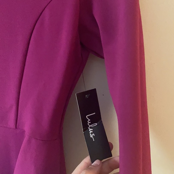 NWT Lulu’s dress. Fit and flare. Dark pink/maroon. Size M - Picture 4 of 5